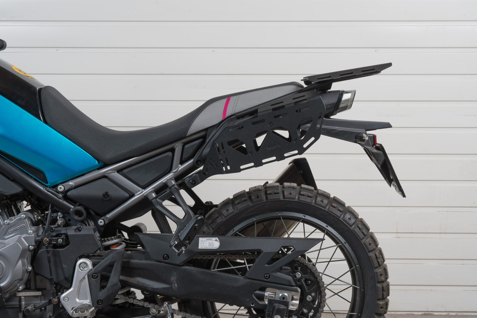 Yakk EXP Side Carrier Black