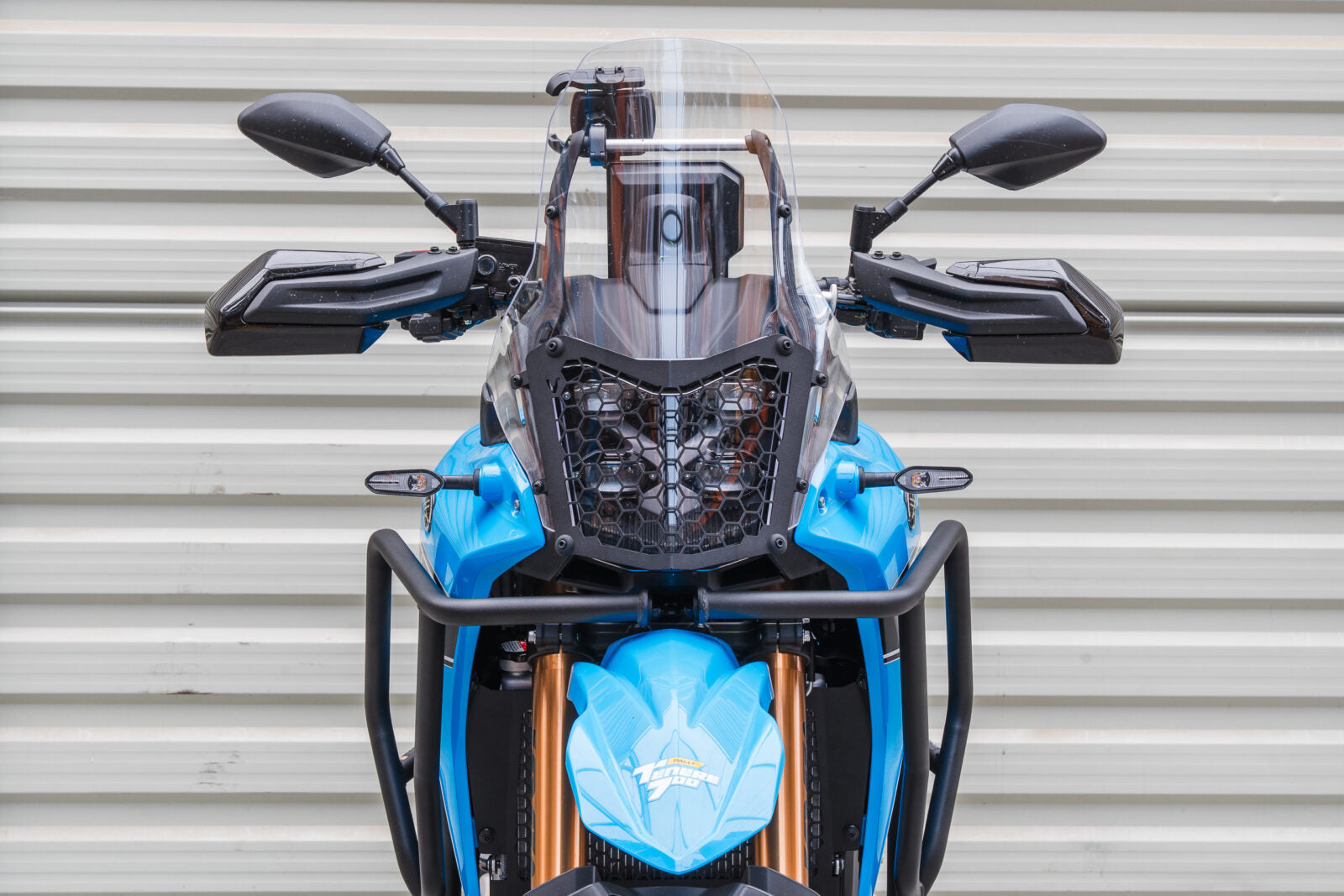 Yakk EXP Headlight Guard Black