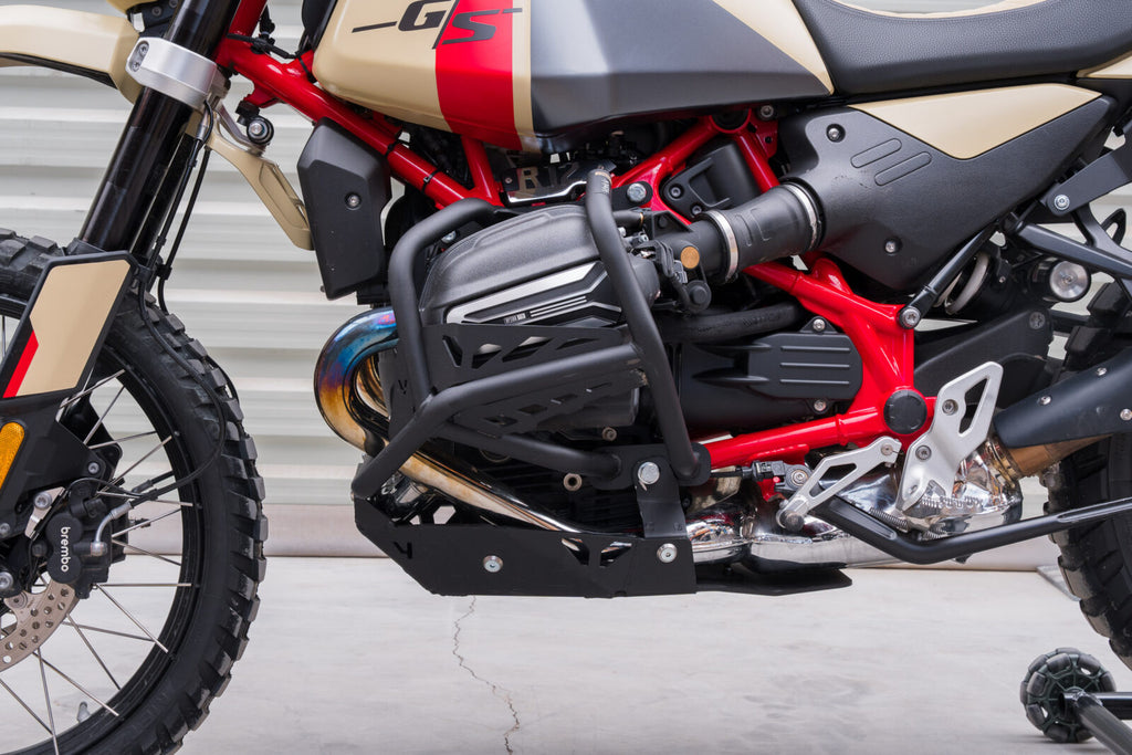 Yakk EXP Crash Bar Black