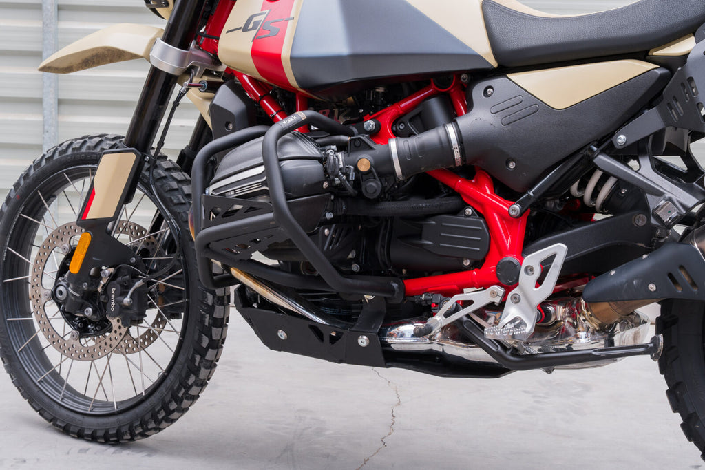 Yakk EXP Crash Bar Black