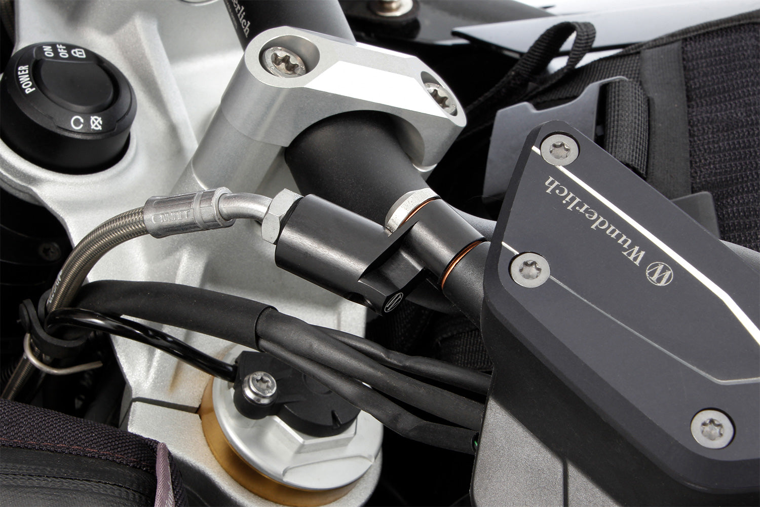 Wunderlich adapter for extending the brake or clutch line