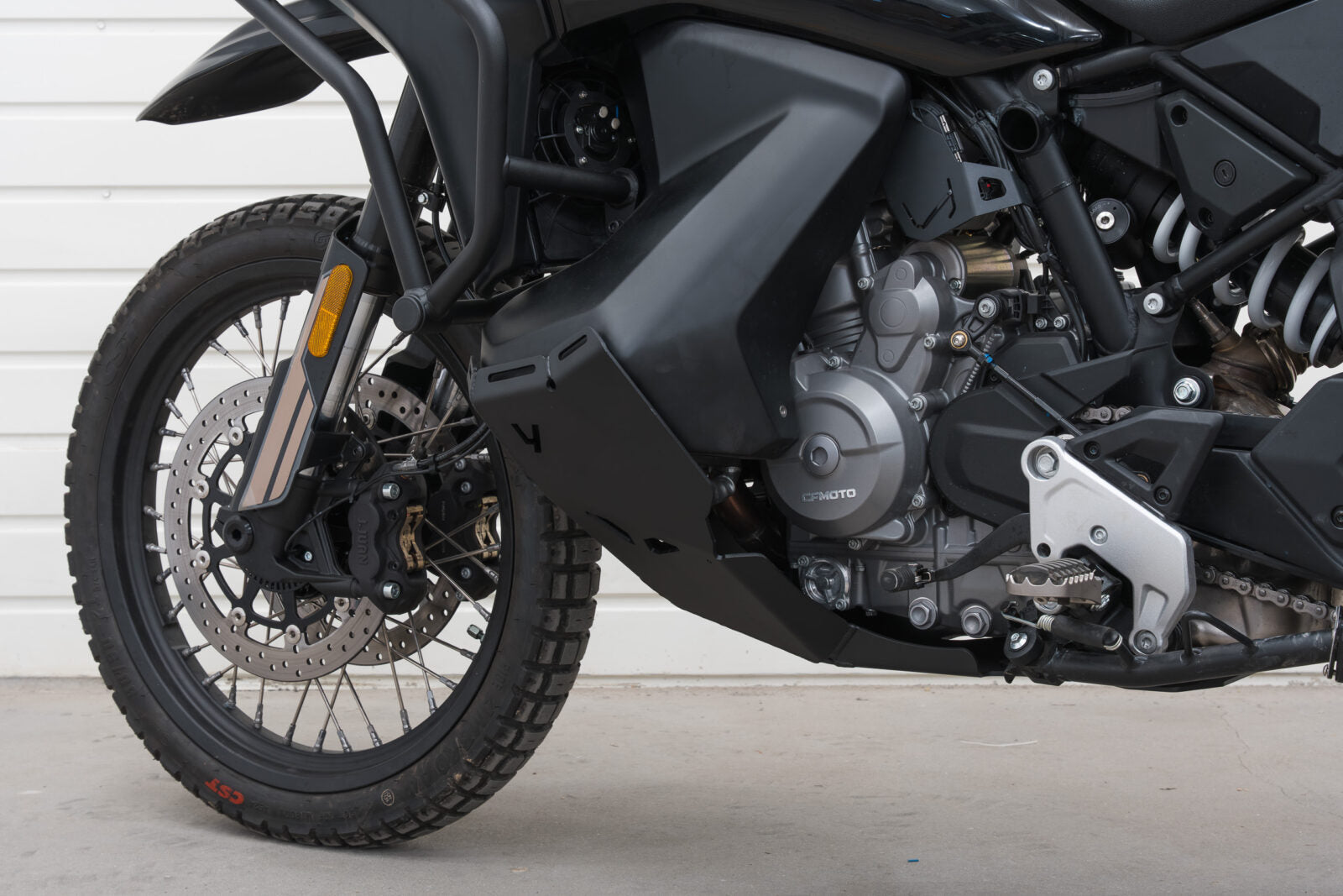 Yakk EXP Skid Plate Black