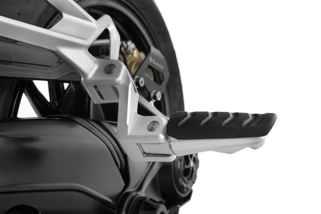 Wunderlich passenger footrest lowering kit
