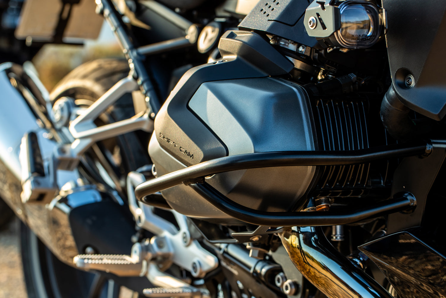 Wunderlich SPORT engine protection bar