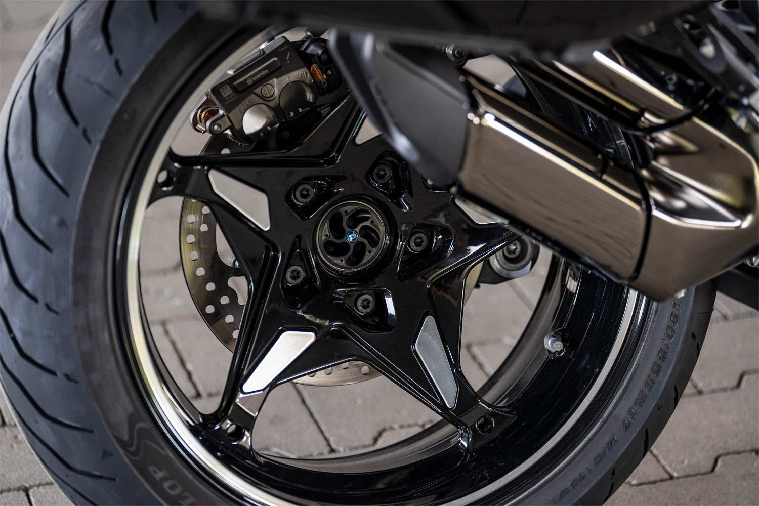 Wunderlich Hub cover TORNADO