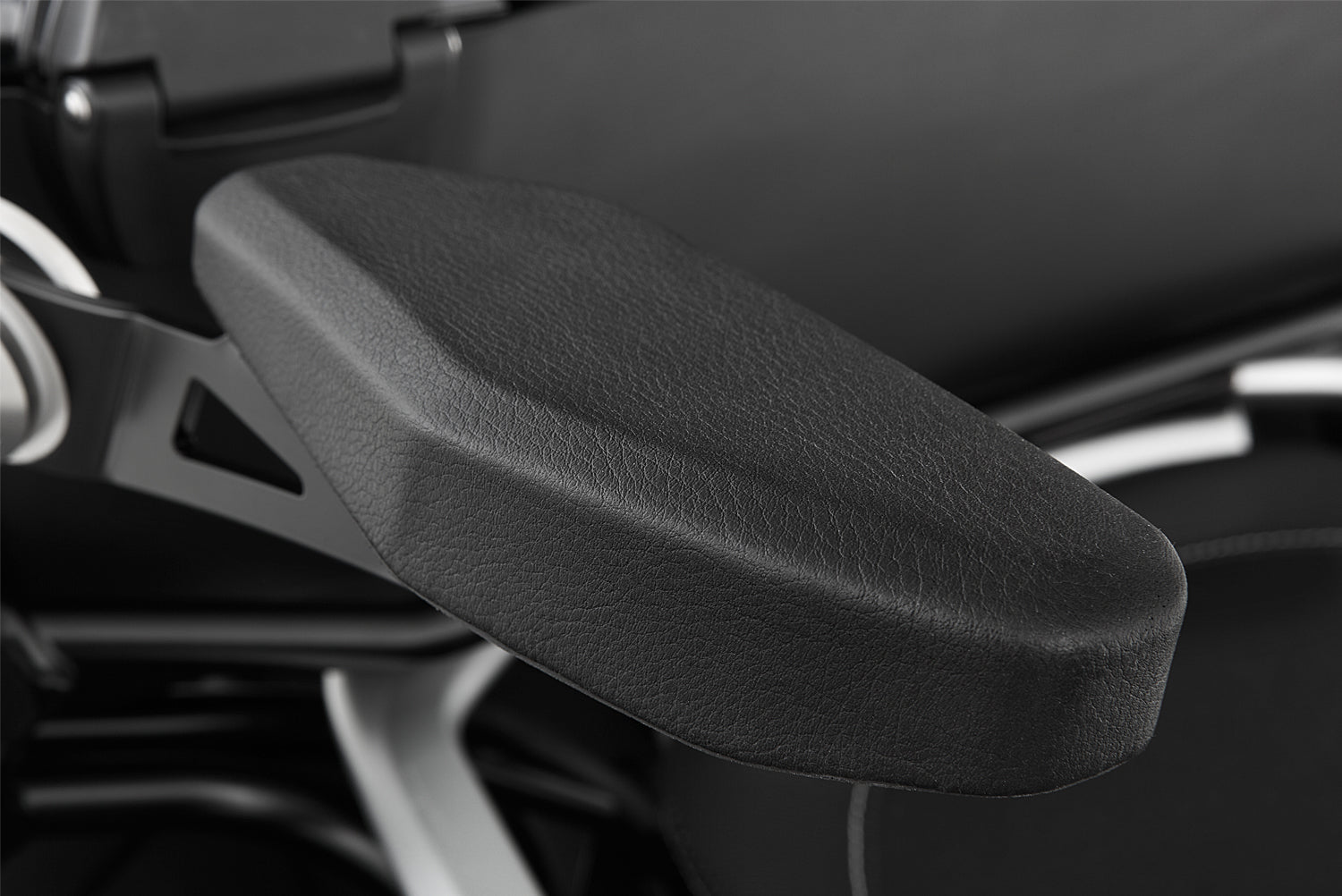 Wunderlich passenger armrests