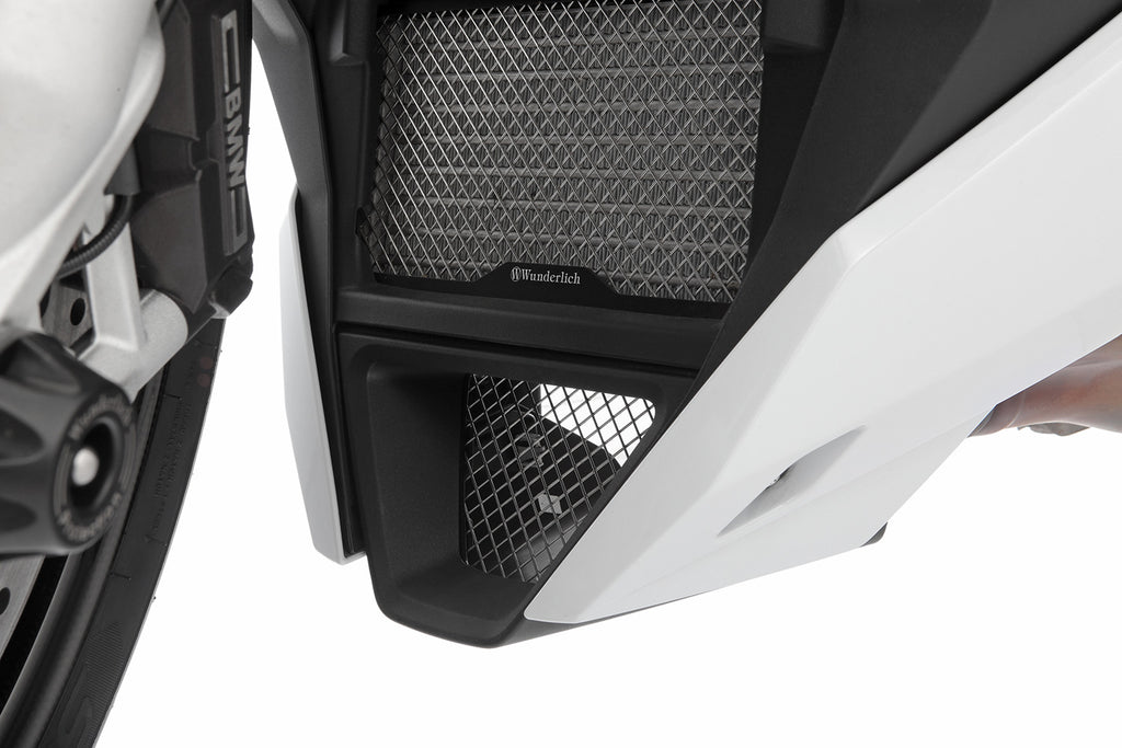 Wunderlich protection grille for belly pan