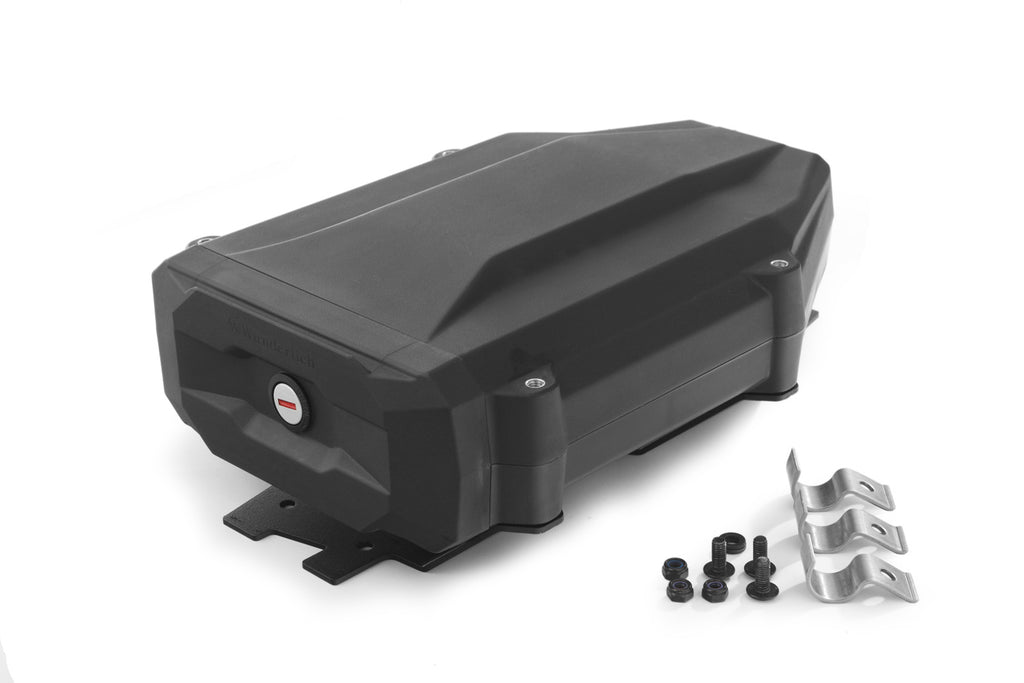 Wunderlich tool box with lock