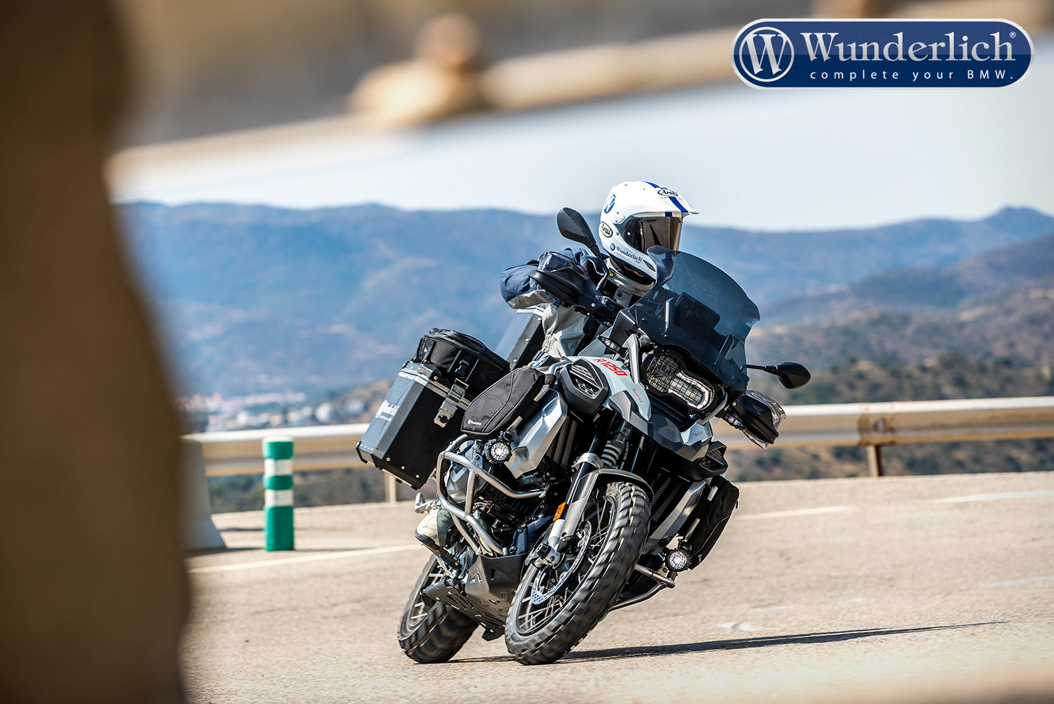 Wunderlich filler plates for tank protection bar extension R 1250 GS Adventure