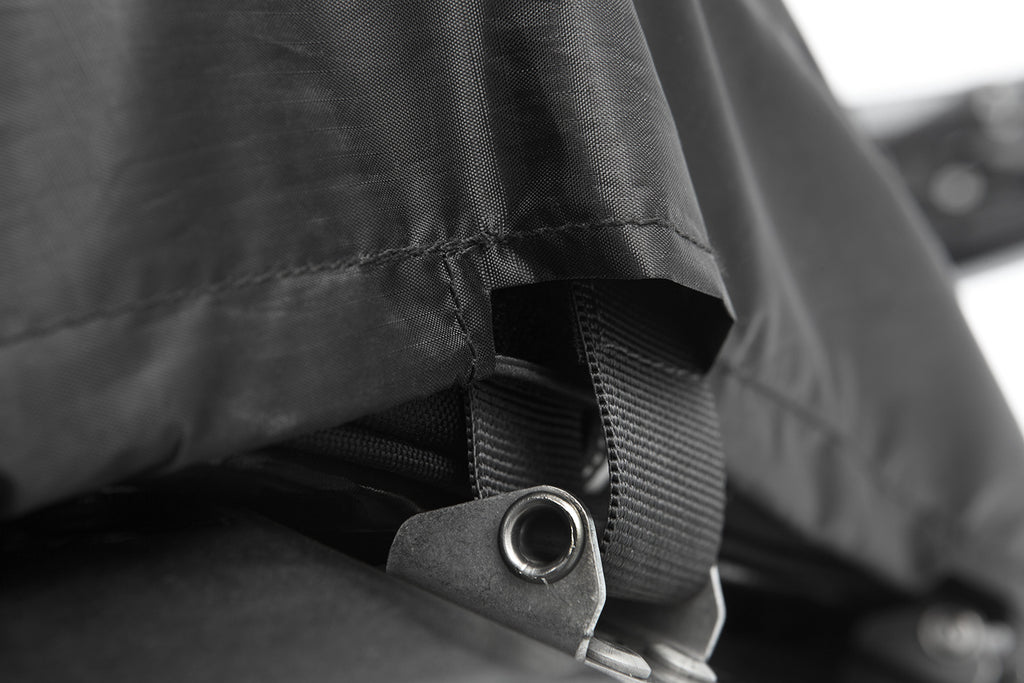 Vario rain hood for BAGPACKER II case top bag