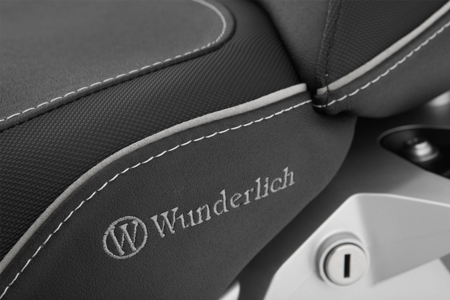 Wunderlich AKTIVKOMFORT rider seat - with seat heating Smart Plug & Play