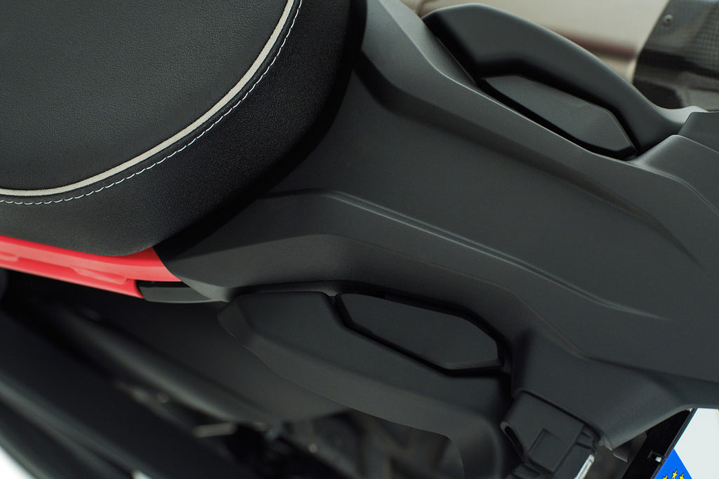 Wunderlich rear splash guard F 900 GS