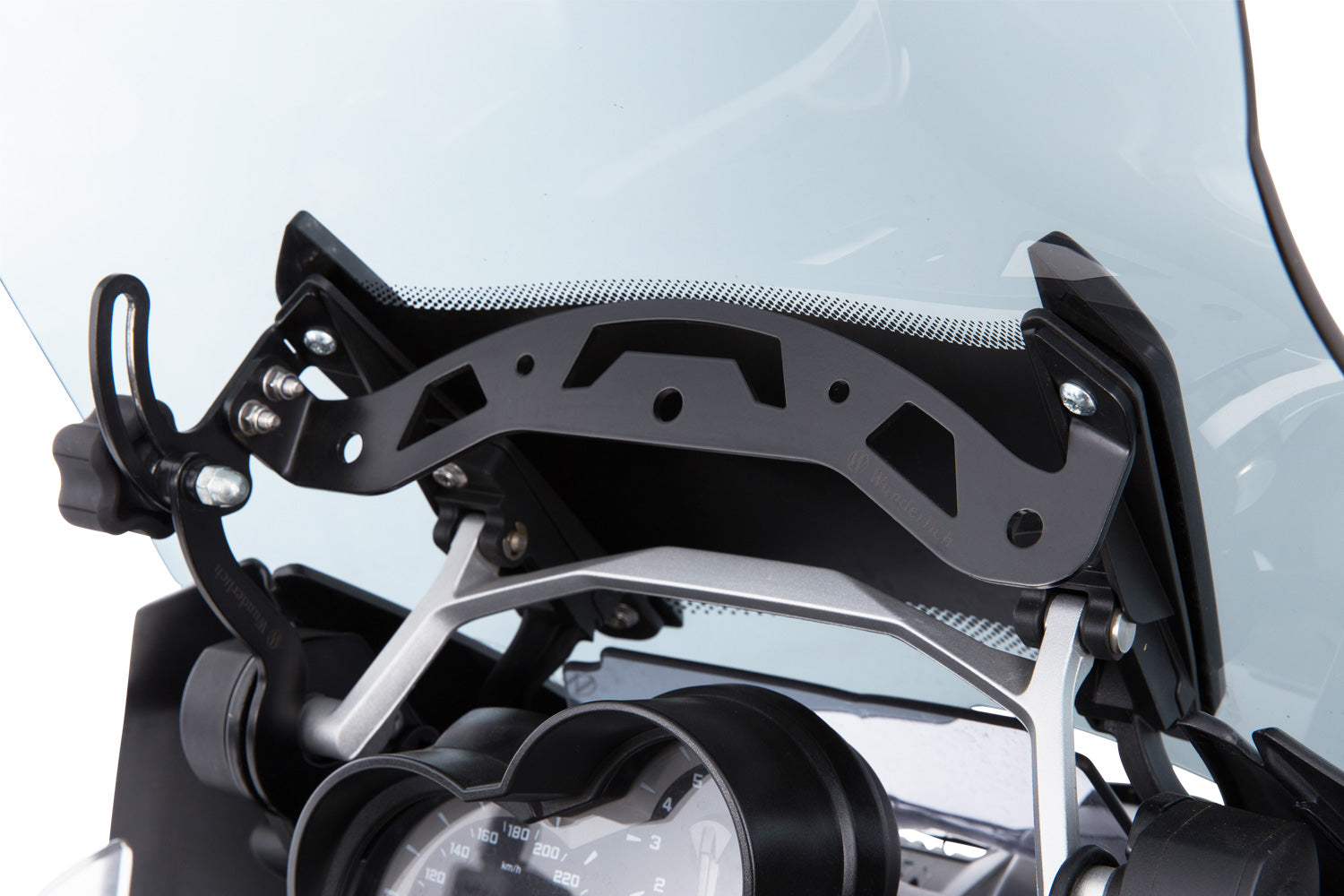 Additional windshield reinforcement