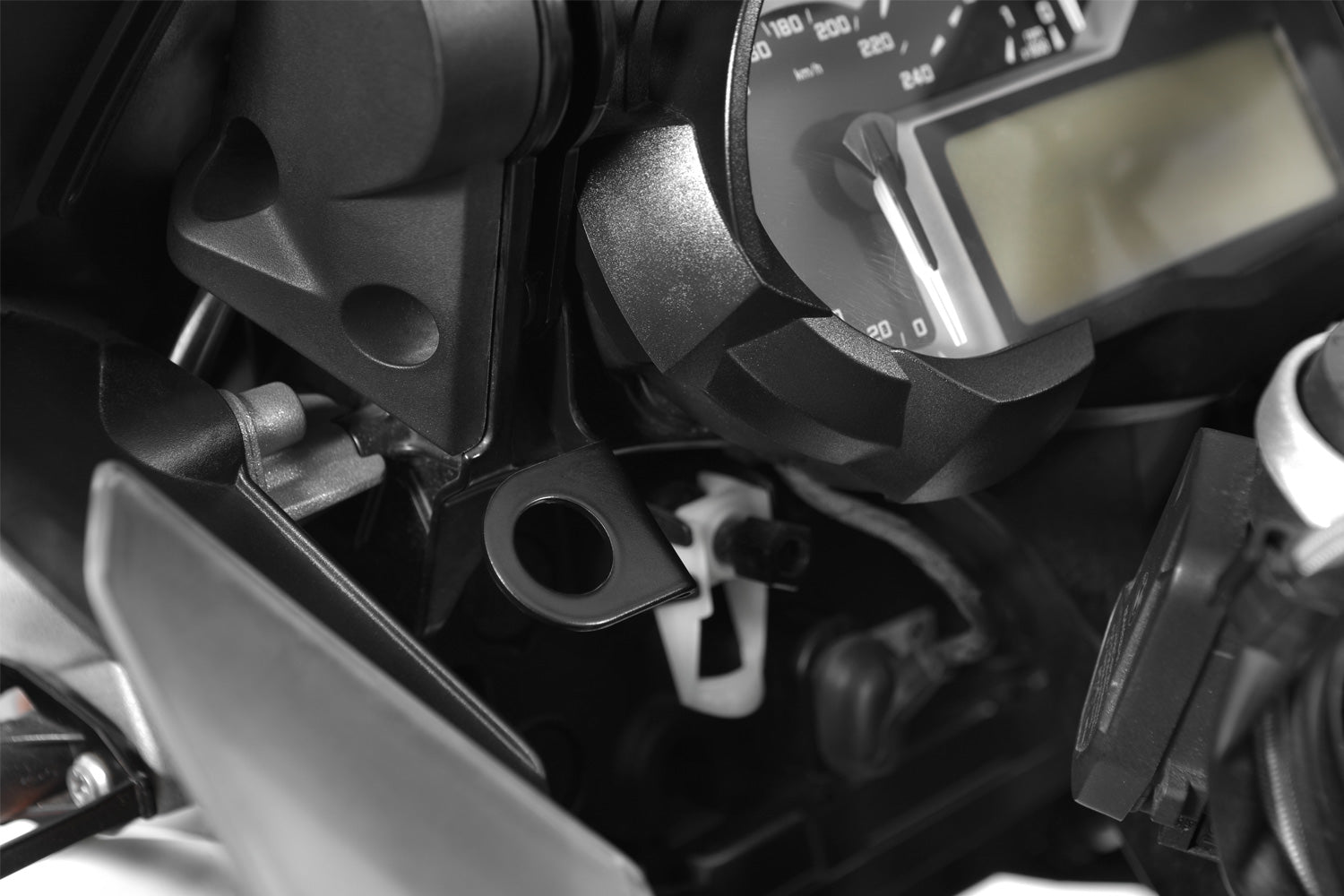 Socket holder