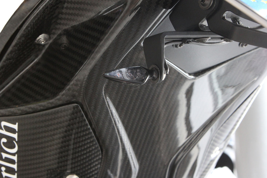 Wunderlich indicator bracket for accessory indicator