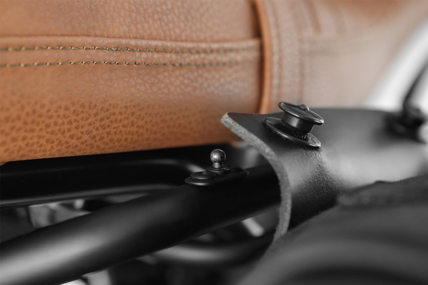 Wunderlich Holder for MAMMUT bags
