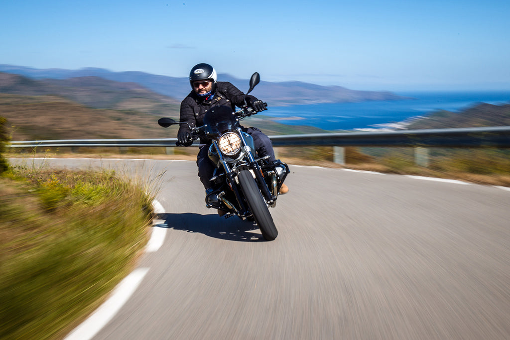 Wunderlich R nineT rider seat with "AKTIVKOMFORT" cusp
