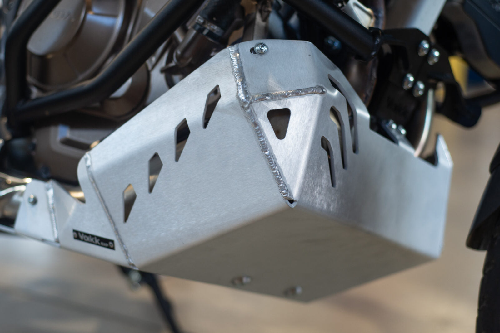 Yakk EXP Engine Guard Satin