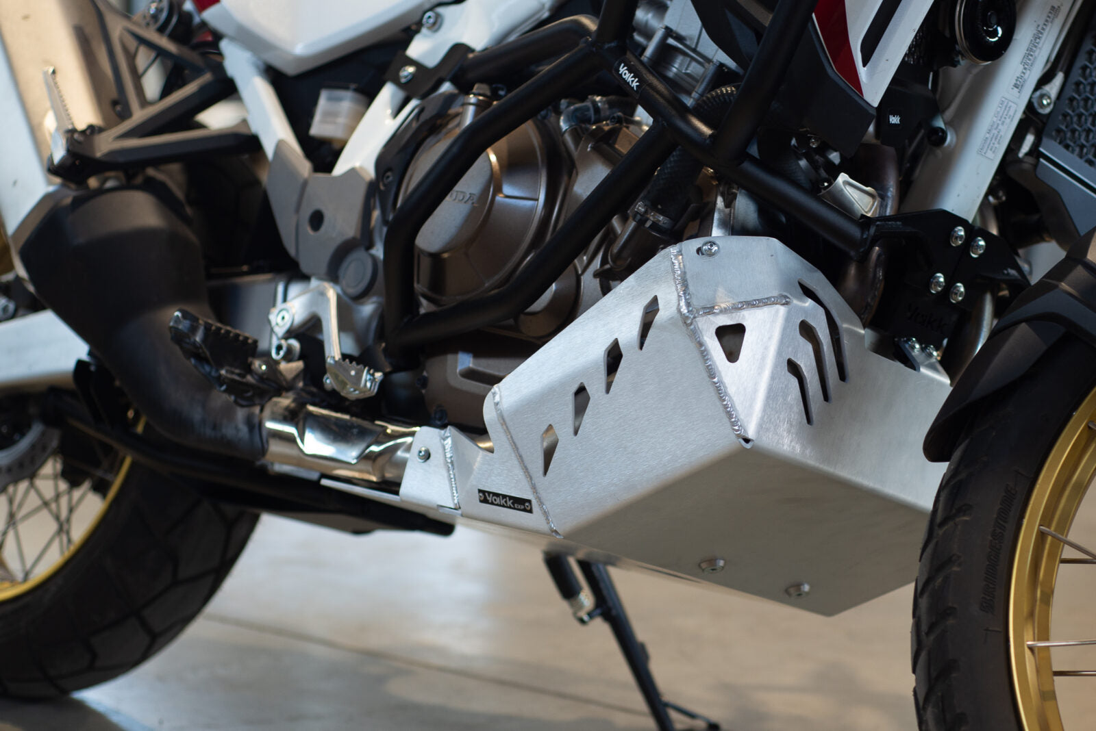Yakk EXP Engine Guard Satin