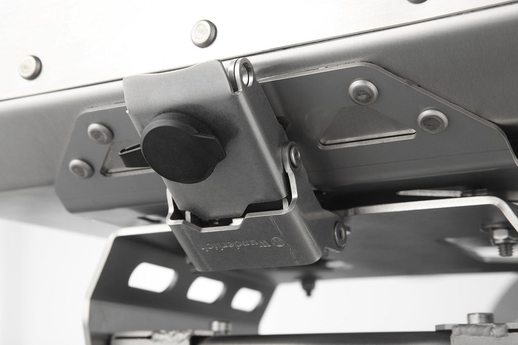 Simultaneously locking cylinders for EXTREME luggage system