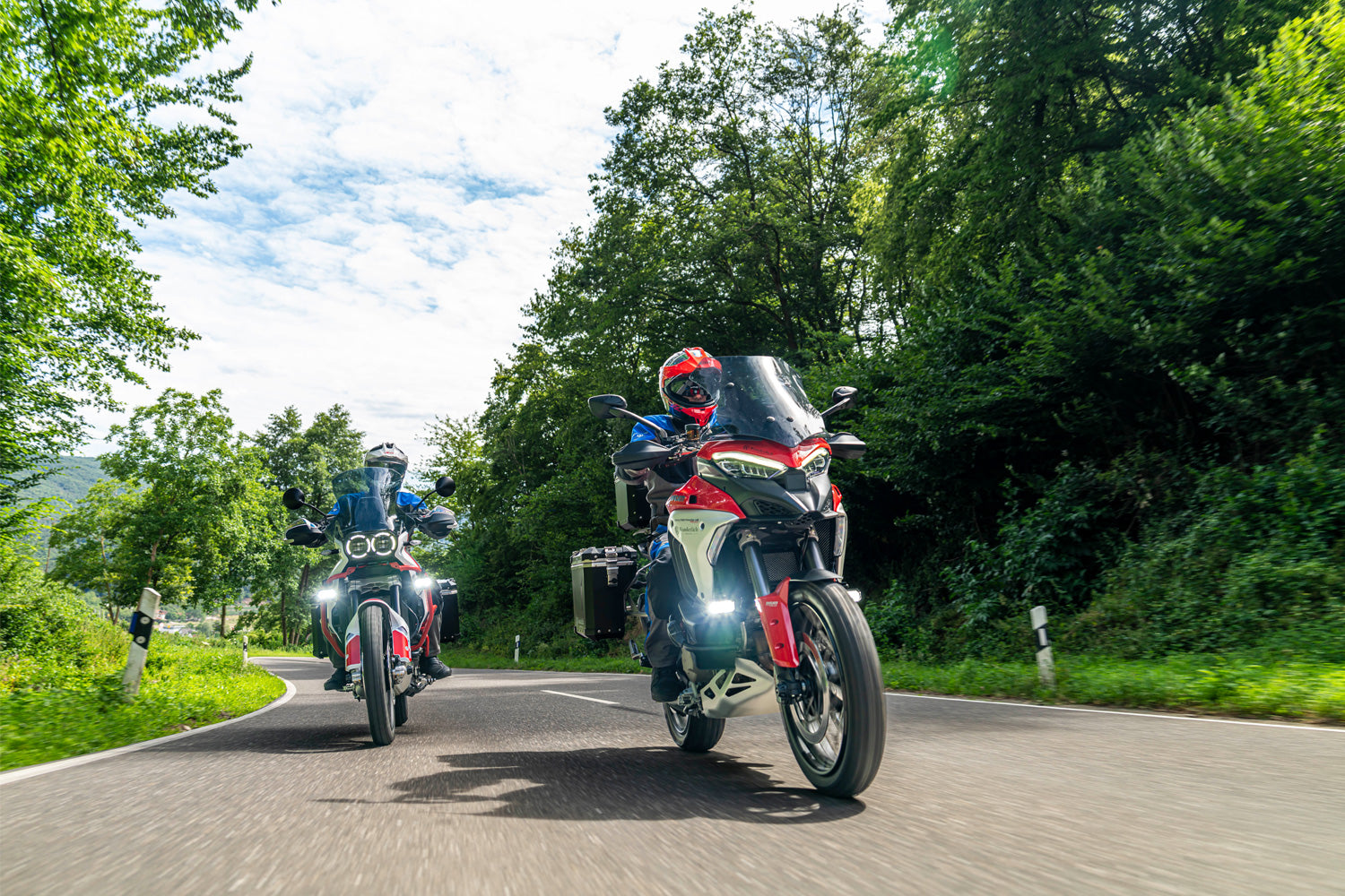Wunderlich EXTREME case carrier for Multistrada V4