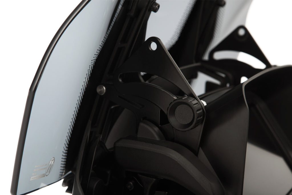 Wunderlich windshield reinforcement for orig or accessory windshield