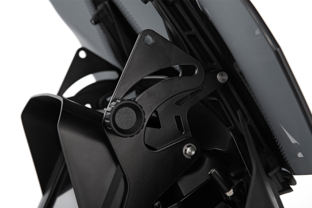 Wunderlich windshield reinforcement for orig or accessory windshield