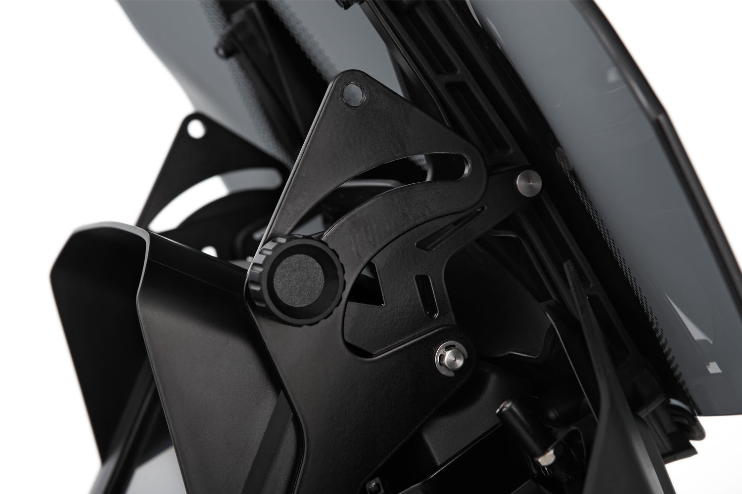 Wunderlich windshield reinforcement for orig or accessory windshield