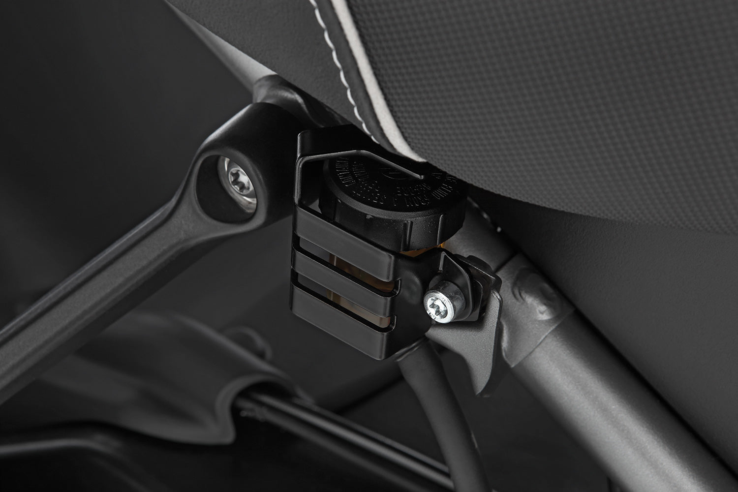 Wunderlich brake fluid reservoir guard