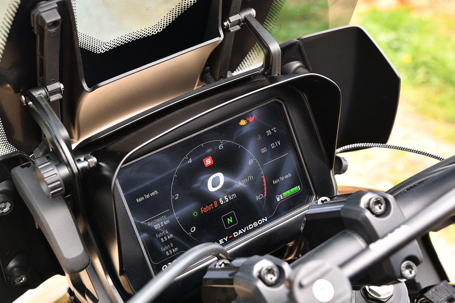 Wunderlich glare shield for TFT 6,8” cockpit Pan America 1250