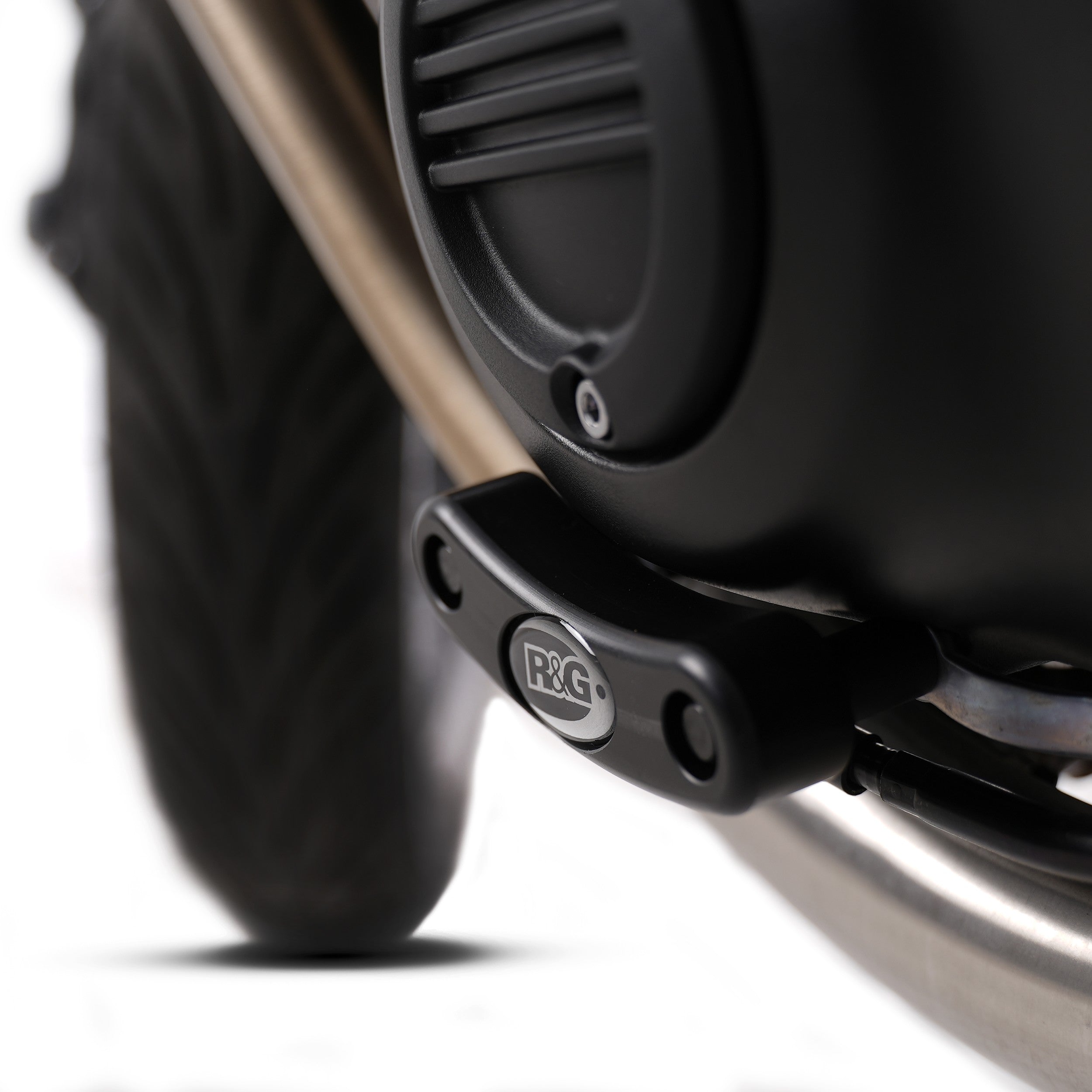 Engine Case Slider for Triumph Bonneville T120 '16-25, Street Twin, Thruxton 1200R '16-, Speed Twin 1200 '19-, Scrambler 900 ’23-25 & Speed Twin 900 '22- models (LHS)
