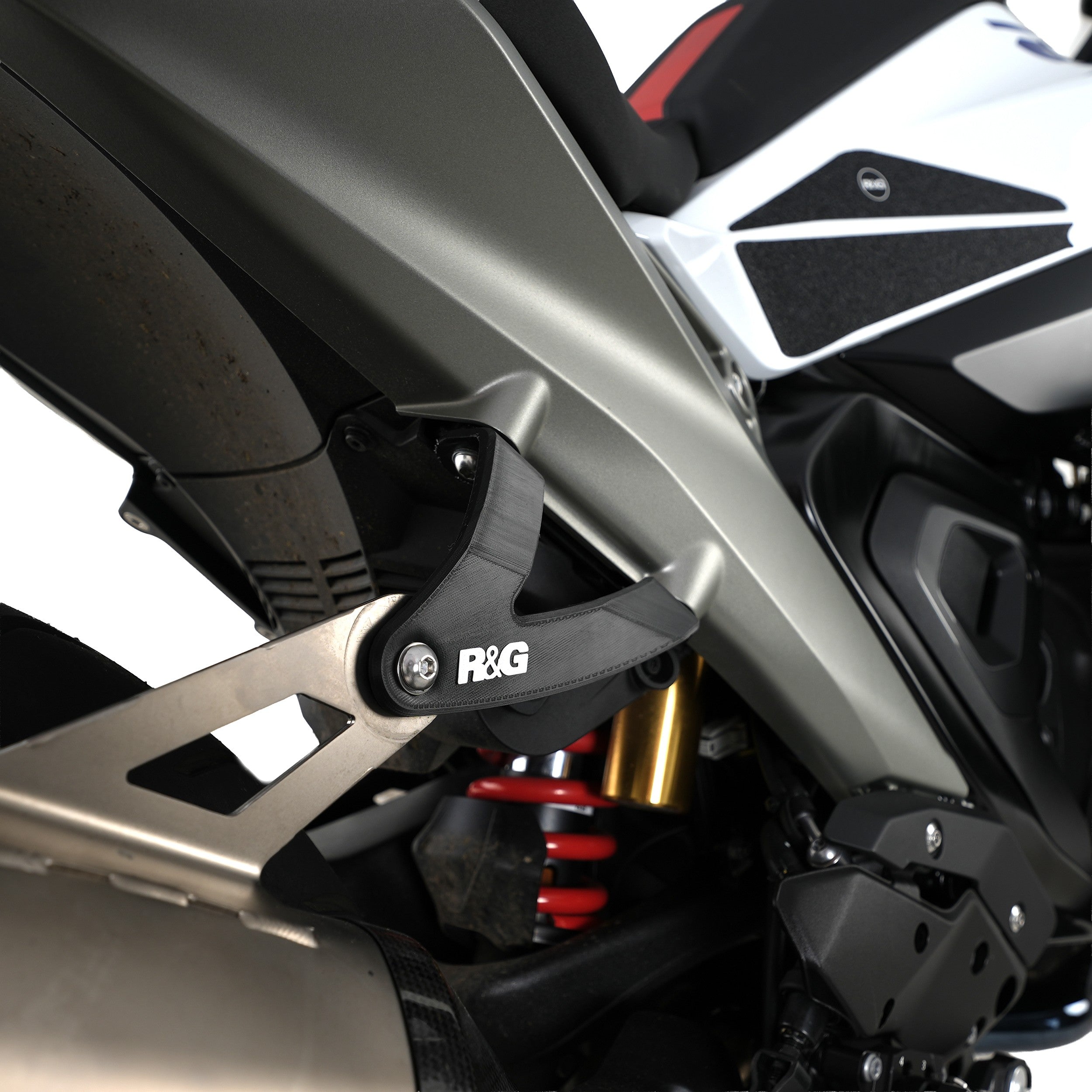 Exhaust Hanger & Blanking Plate kit, BMW R1300 R '25- & R1300 RS '25-