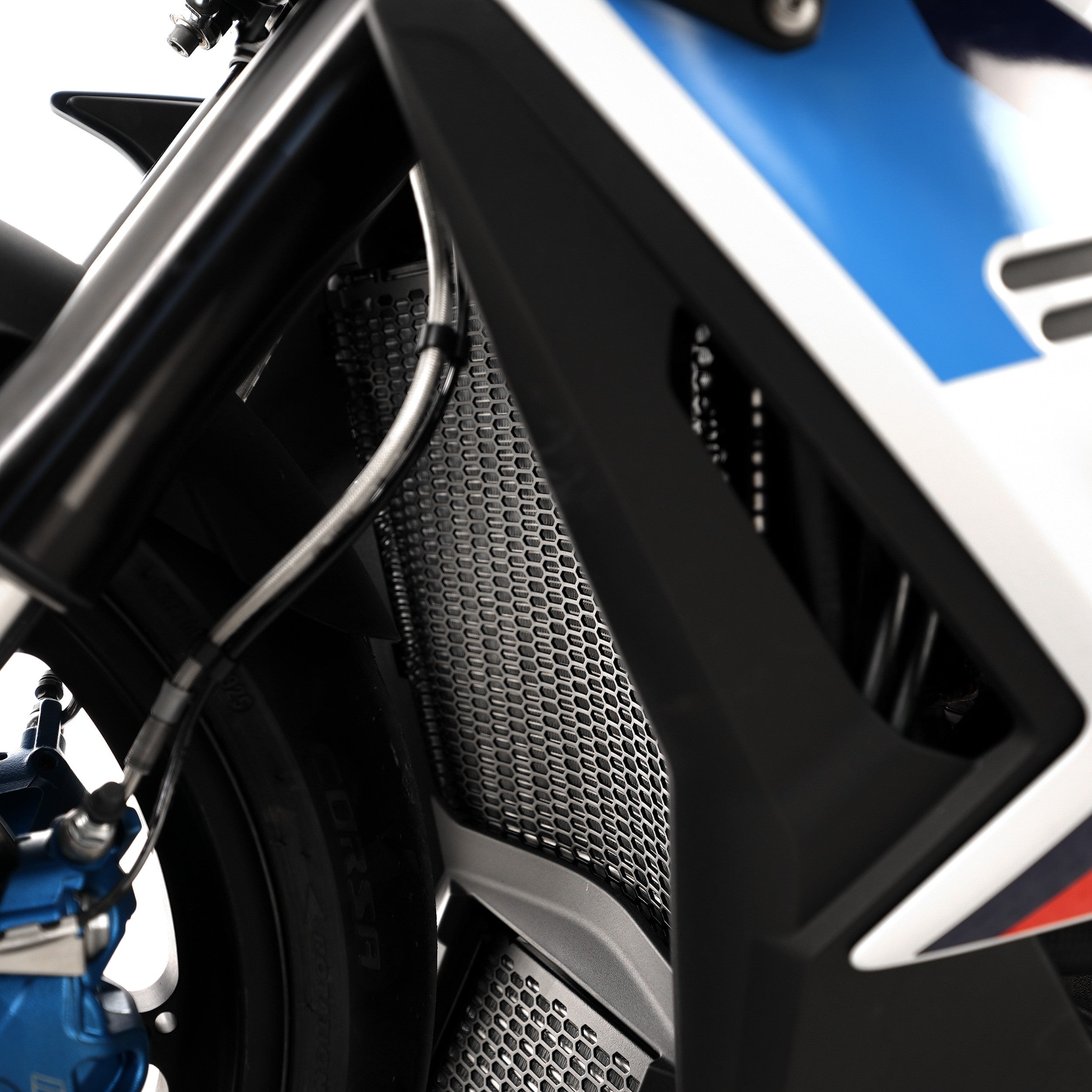 PRO Radiator Guard for BMW  S1000R '21-, S1000RR '19-, S1000XR '20-, S1000RR ( M Sport) '19-, M1000R '23- ,M1000RR '21- '24 &  M1000XR '24-