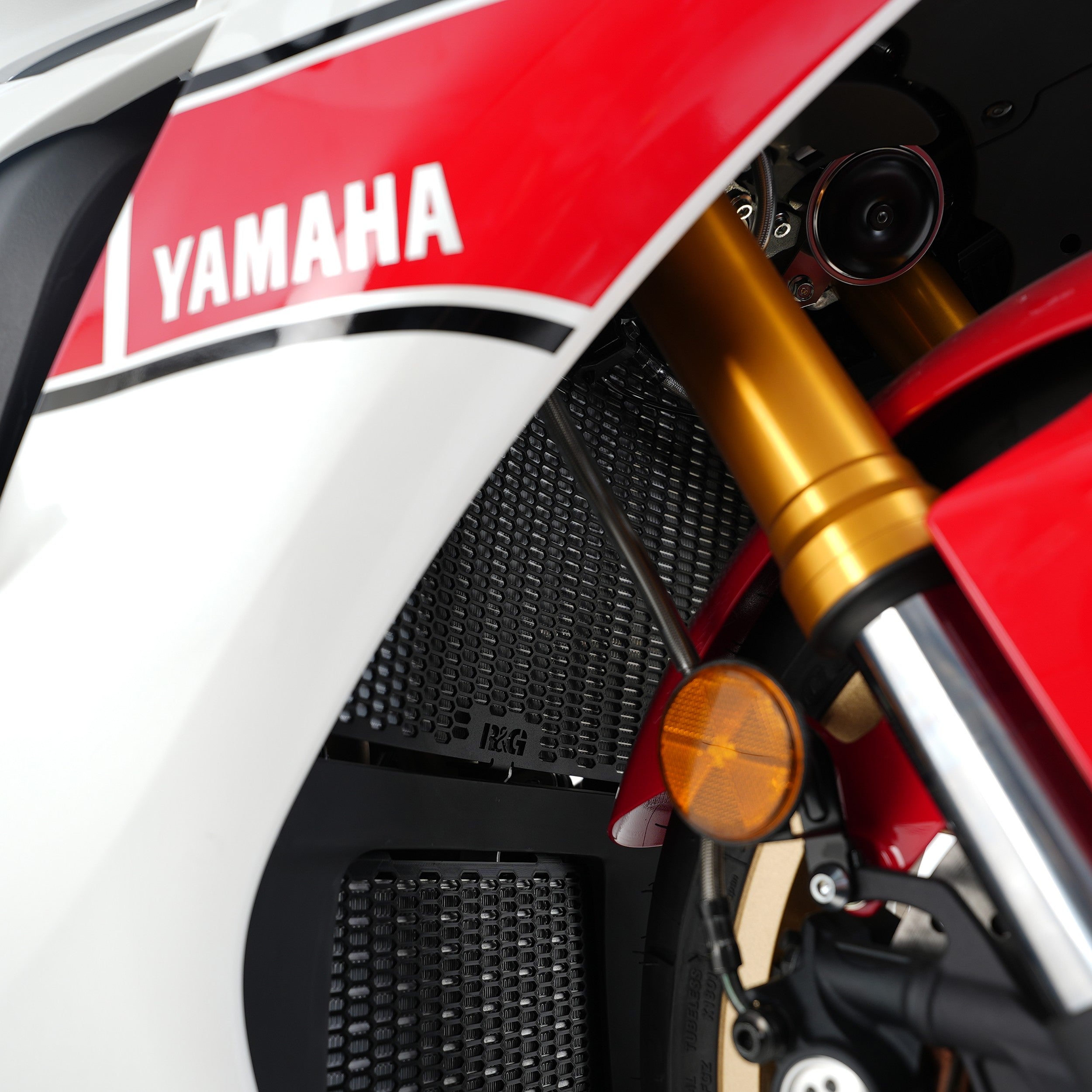 PRO Radiator Guard for Yamaha MT-10 '16-, MT-10SP '17-, YZF-R1/YZF-R1M '15- 