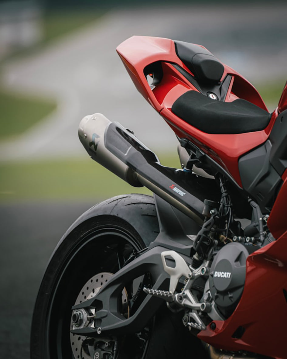 DUCATI Panigale V2 2025-2026 - Akrapovic Exhausts - S-D9E7-CKOT