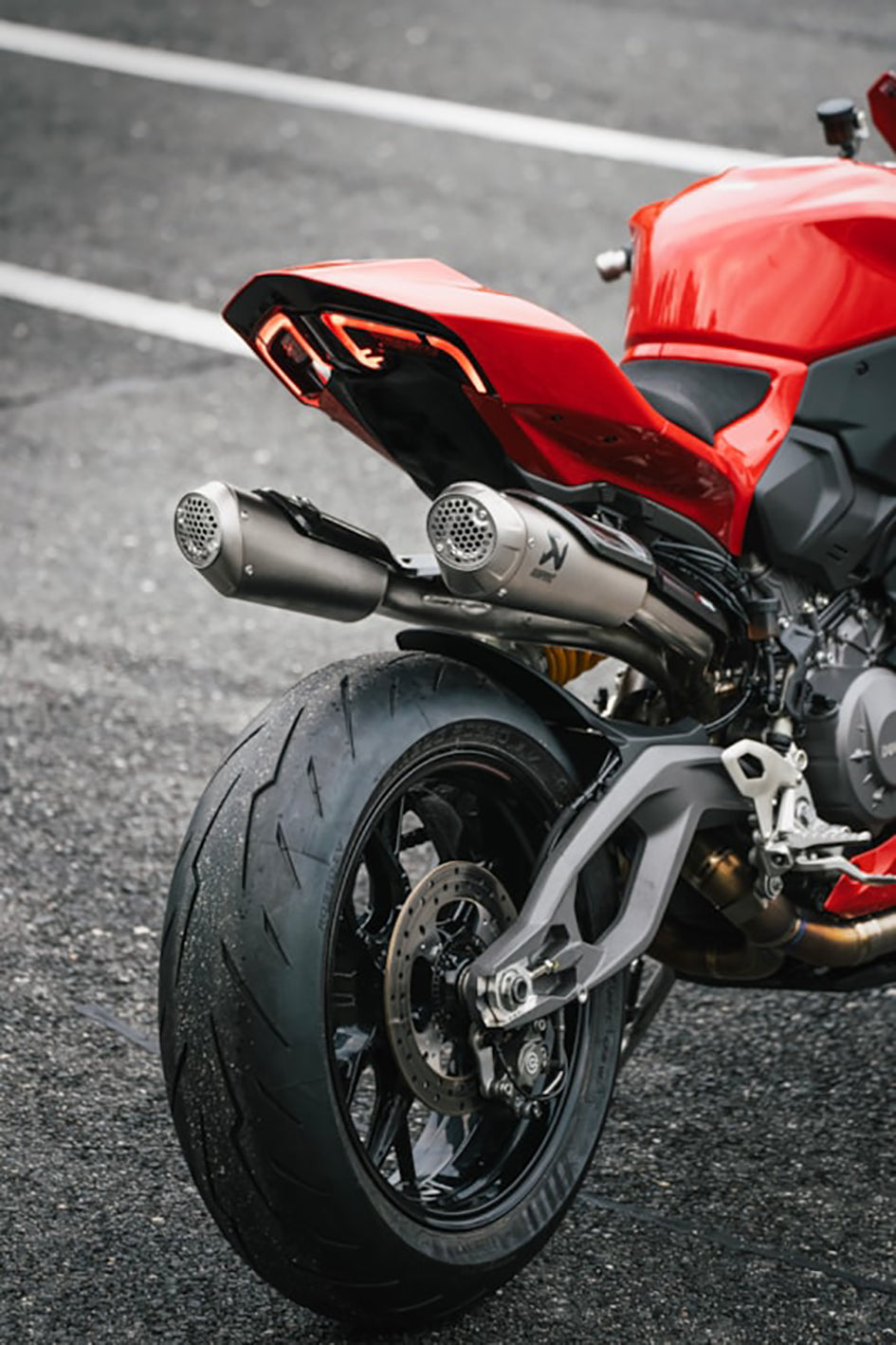DUCATI Streetfighter V2 2025-2026 - Akrapovic Exhausts - S-D9E7-CKOT