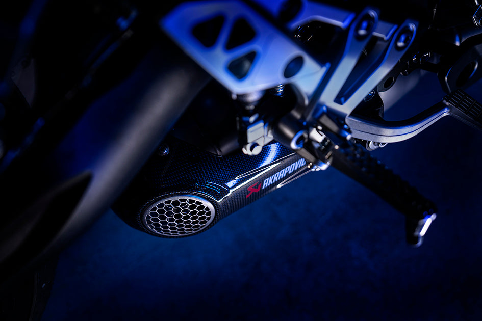 SUZUKI GSX-8T 2025-2026 - Akrapovic Exhausts - S-S8R1-HHAKESS