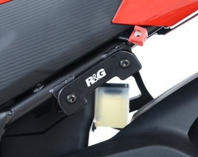 Rear Foot Rest Blanking Plate for Honda CBR300R, CBR500R & CB500F (upto '15), CB400X & CB500X '13-'18 (+5 other models)