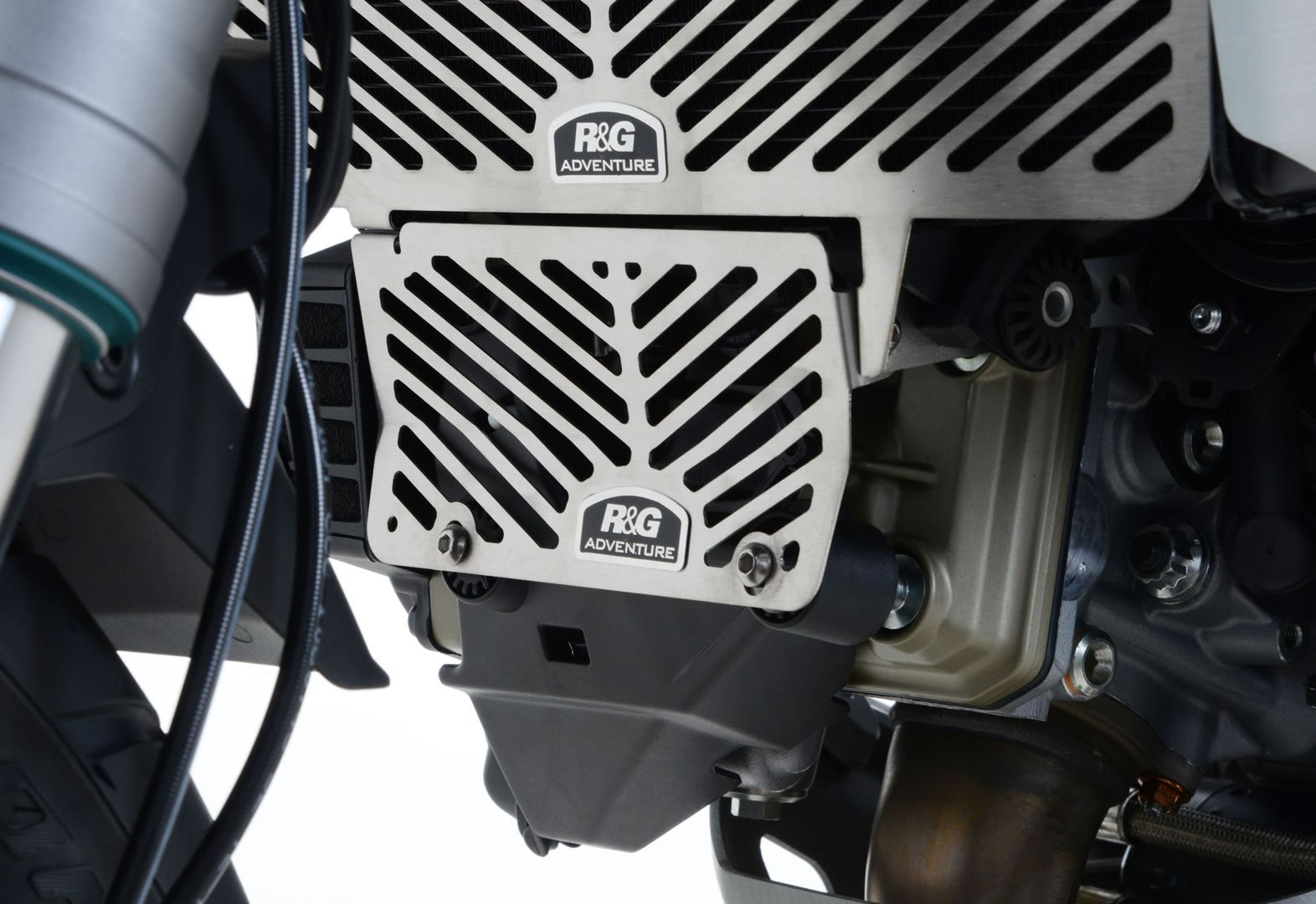 Front Cylinder Head Guard for Ducati Multistrada 1200/S, Multistrada 1200 Enduro '16- and Multistrada 1260 '18- models. 